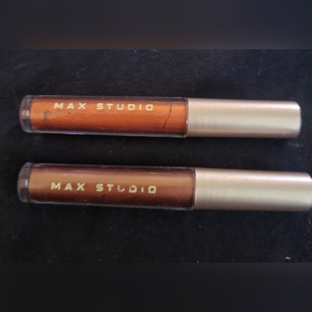 Max Studio Bronze and Gold Lipgloss Duo